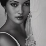 Riya Sen