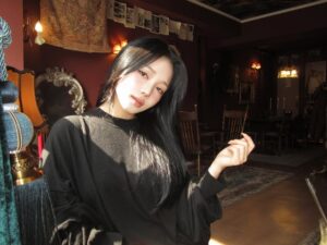 Roh Ji-sun Instagram - 날도 풀려가니 오랜만에 관리도 다시 하고 꾸미고 여유 즐기고 좋아버리기☀️