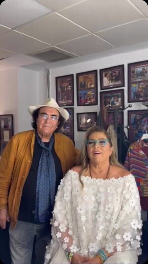 Romina Power Instagram - Ci vediamo il 24 Maggio al “Movistar Arena” di Madrid! 🇪🇸

Con me ci sarà Al Bano e un ospite d'eccezione: Yari Carrisi Power.

Trovate i biglietti nelle storie in evidenza! 

A presto 🫶🏻