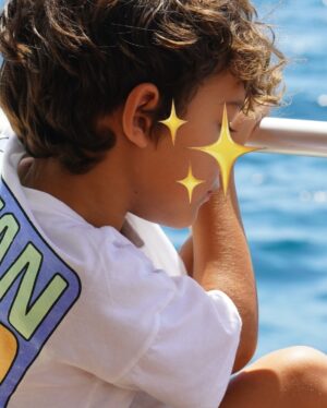 Rosanna Zanetti Instagram - Hoy cumple 6 añitos mi Matteo♥️ Mi niño noble y aventurero, el que hace 6 años me transformo para no ser la misma nunca más, como vuela el tiempo. 

Muchas Felicidades mi superhéroe!⚡️Alegras tanto nuestras vidas.
Te amo infinito ✨🥹