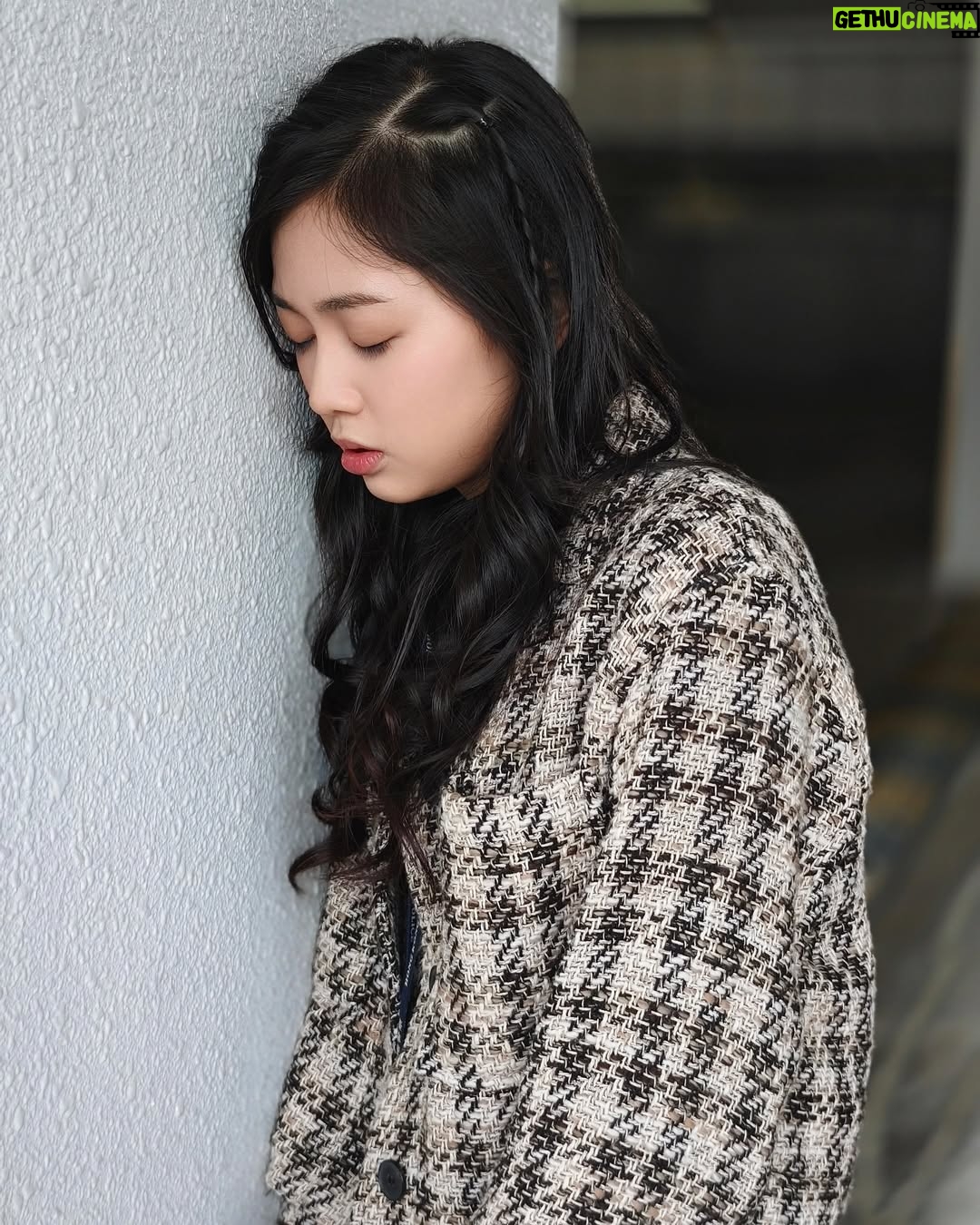 Rosita Kwok - 13.9K Likes - 丁丁擘大眼都瞓得著,而我…就企喺度都瞓得著,ASIB係Sleeping Everywhere!Julie係咩周公嚟㗎?🙈
鳴謝:山聰、Jazz
#奪命提示 #瞓覺相Challenge
@joelshanchung @karl_ting @arryuu @itstiffanylau @owencheung @jazz_boon