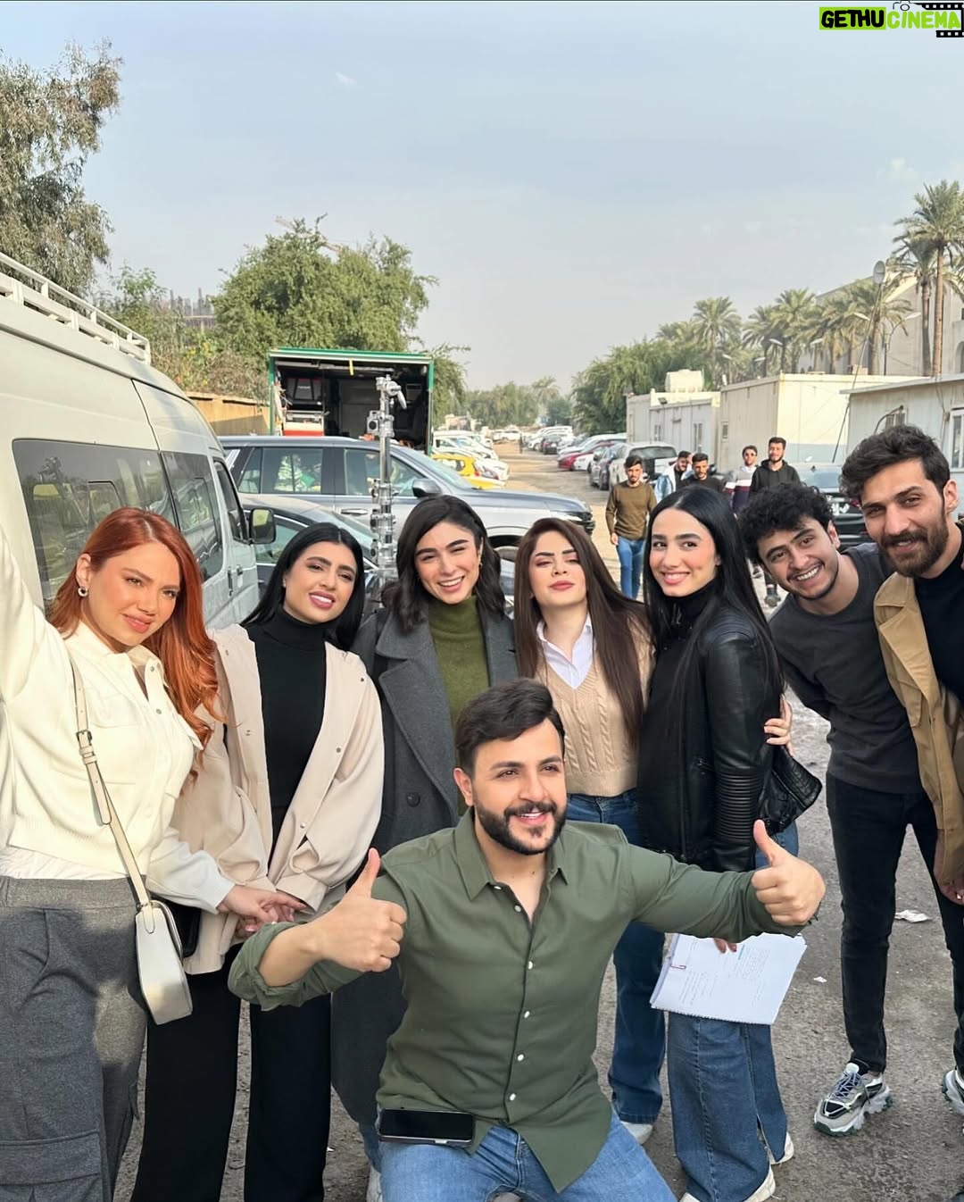 Rowida Shaheen - 129.6K Likes - الى اساتذتنا الكبار وزملائي الي جنت سعيدة بالعمل معهم والى كل كادر العمل الي للاسف ما يكفي البوست حتى اضيف صورهم كل عام وانتم بخير وسعادة ونجاح. كل عام ومتابعيني الغاليين على قلبي بمليون خير💙 #خان_الذهب