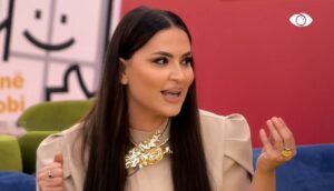 Rozana Radi Instagram - Diva 👑 Duro edhe pak njeriu me superfuqi 🫶 
©️ @topchannelalbania @bigbrotheralb_vip