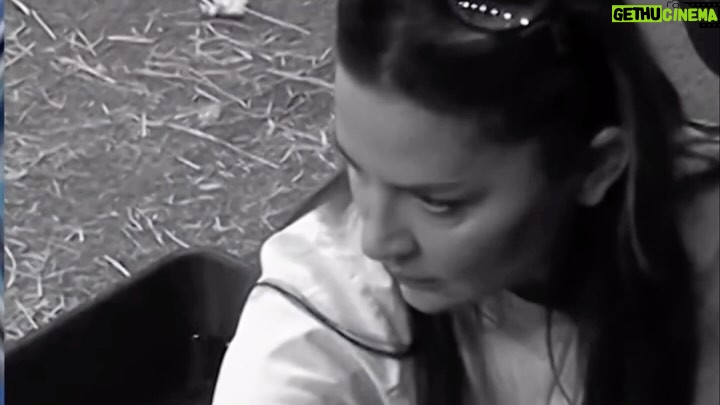 Rozana Radi - 4.7K Likes - Lotiiiiiii 🤣 🌹
©️ @topchannelalbania @bigbrotheralb_vip 
#rozanaradi #bigbrother #bbva #bigbrotheralbania #bigbrothervipalbania #bbva4 #topchannel #bbvip4 #merozanen #teamrozi