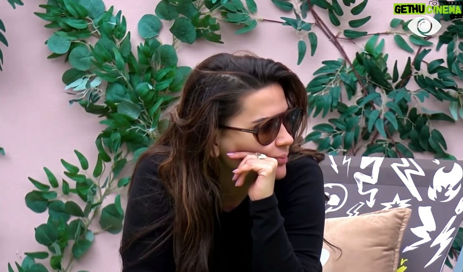 Rozana Radi - 5.9K Likes - Ju falenderojme te gjitheve per suportin e vazhdueshem ndaj Rozit 🫶 Ju duam! 
©️ @topchannelalbania @bigbrotheralb_vip 
#rozanaradi #bigbrother #bbva #bigbrotheralbania #bigbrothervipalbania #bbva4 #topchannel #bbvip4 #merozanen #teamrozi #teamrozana