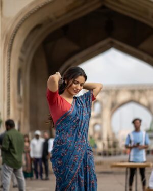 Ruhani Sharma Instagram - Living my best saree girl era ♥️ 
.
.
.
.
📸 @pranil_chintewar