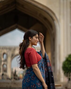 Ruhani Sharma Instagram - Living my best saree girl era ♥️ 
.
.
.
.
📸 @pranil_chintewar