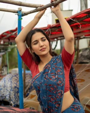 Ruhani Sharma Instagram - Living my best saree girl era ♥️ 
.
.
.
.
📸 @pranil_chintewar