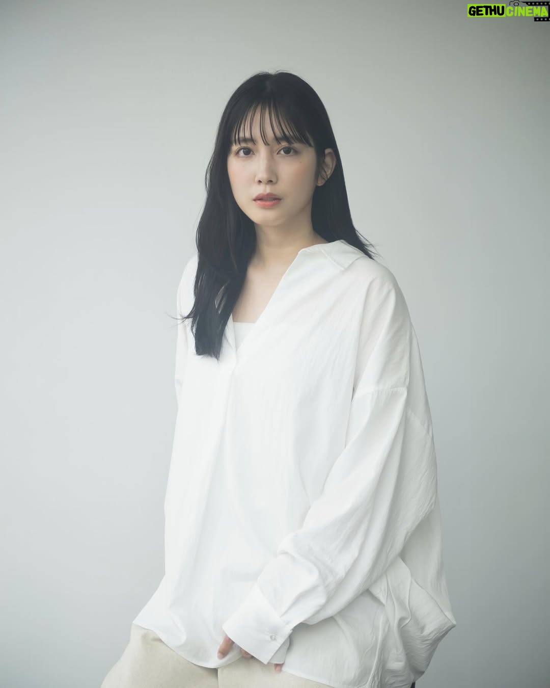 Ruka Matsuda - 16.6K Likes - 皆様へ
いつも応援して頂きありがとうございます。
この度、長年お世話になったGrick株式会社との契約が満了し、3月末をもって退所いたしました。
沖縄から出たばかりの何も知らない私を家族のように大切に支えて下さり、気がつけば10年以上共にお仕事をしてきました。
いろいろな経験を通じて、ここまで成長させて下さったGrickには感謝の気持ちでいっぱいです。改めてお礼申し上げます。
今まで得た経験や学びを糧に、より一層精進して参ります。
今後も温かいご支援を頂けますと幸いです。
引き続き、何卒宜しくお願いいたします。
松田るか