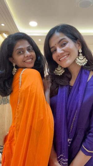 Rutuja Bagwe Instagram - Having a friend with the same mental disorder is 
Priceless 🤪😘
