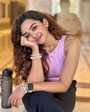 Saanve Megghana Instagram - I underestimated the photographer, but good job Mummy! ♥️
@padma_mandumula