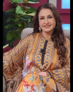 Actress Saba Faisal HD Photos and Wallpapers April 2025