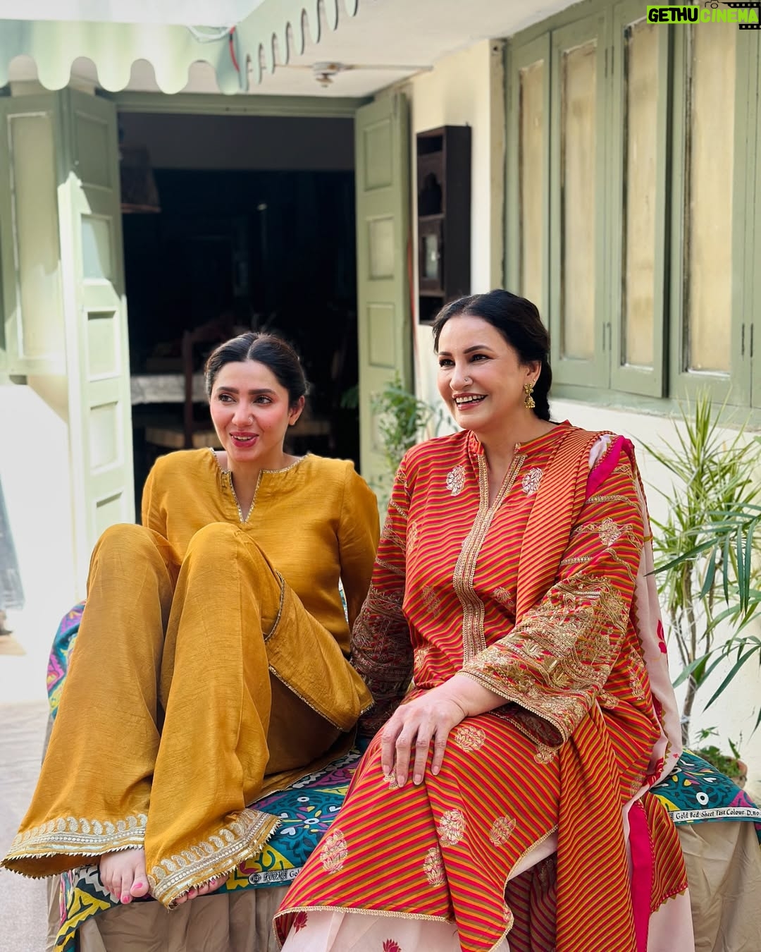 Saba Faisal - 54.7K Likes - ستارے زمیں پر 🧚✨🌟💫🤩خِرَد اور اسکی ماں ایک مرتبہ پھر ایک انوکھے دلچسپ اور منفرد انداز میں 💯🌹💃
@mahirahkhan @humtvpakistanofficial ❤️🥰🤗