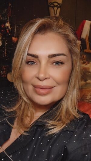 Sabine Nahas Instagram - #النميمة_نقل_الكلام_بين_الناس_بغرض_الإفساد  #حياة #طاقة_ايجابية #اقوال_وحكم_الحياة #سابين_نحاس