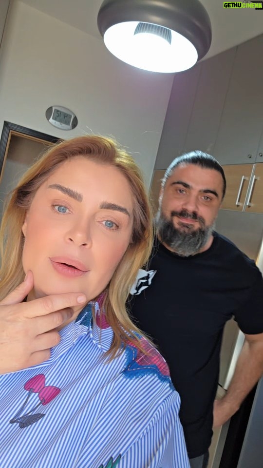 Sabine Nahas - 4.4K Likes - يلااااا نكته بايخة #انا_واخي #نكتة_بايخه #بياخة_تايم #اضحك #اضحك_تضحك_لك_الدنيا #مزح #ضحك #طاقة_إيجابية #انطوني_عبدالنور #سابين_نحاس
