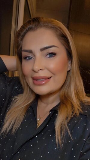 Sabine Nahas Instagram - صفحات بيضاء مع ناس ما بيستاهل... لشو؟
#طاقة_ايجابية #سابين_نحاس #حياة #اقوال_وحكم_الحياة #شخبط_شخابيط #نصيحة_اليوم