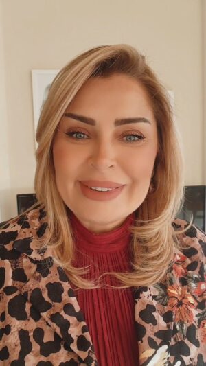 Sabine Nahas Instagram - أحد مبارك #جرعة_إيمان
#طاقة_ايجابية #اقوال_وحكم_الحياة #طاقة_إيجابية #حياة