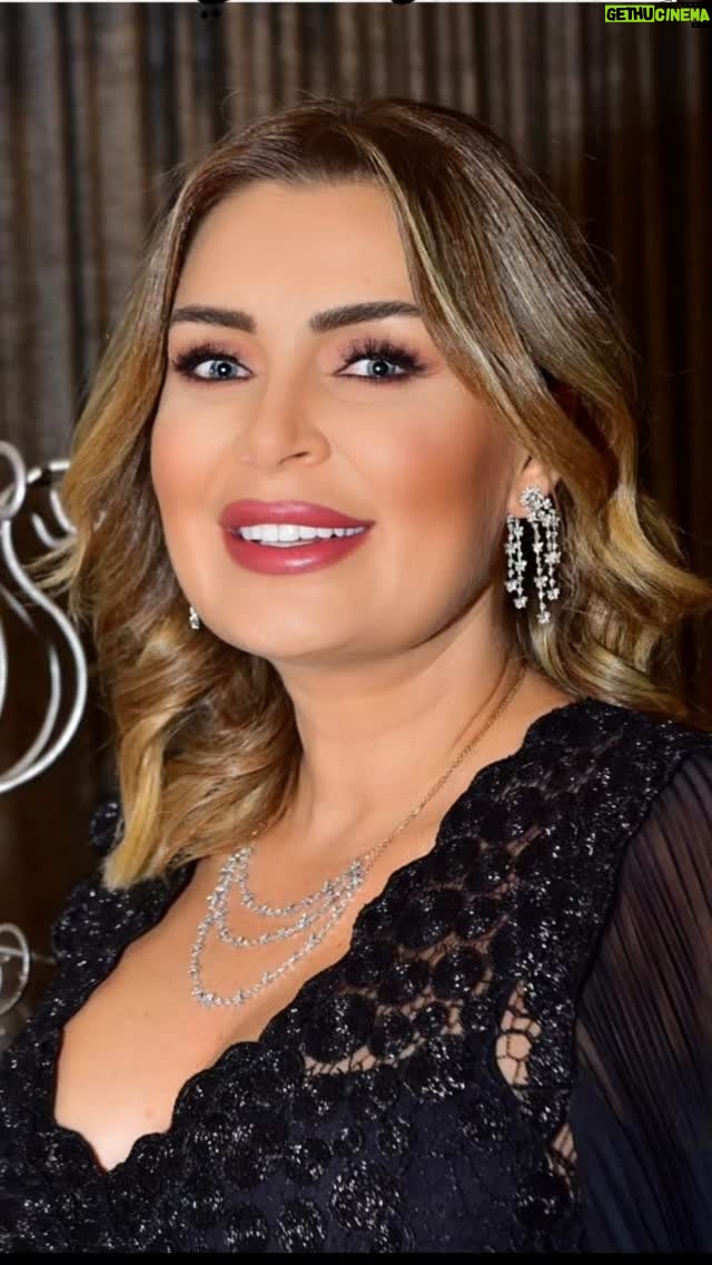 Sabine Nahas - 4.3K Likes - حبّيت الأغنية فنكشت هالصور وقلت يلا شوي غزل بنفسي قبل ما نام حلوين 😅☺️🥰#سابين_نحاس #طاقة_ايجابية #حياة #فرفشة #رقص #ضحك