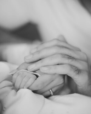 Saboor Aly Instagram - Our tiny miracle, our biggest blessing. The sight of smallest of hands leaving the biggest of impact is unbelievable ❤️ 

Welcome Serena Ali to the world. The magic awaits you.
~18.03.25~