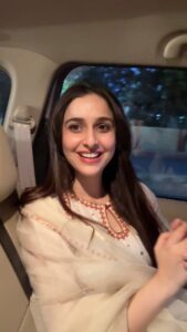 Actress Sadia Khateeb HD Photos and Wallpapers April 2025