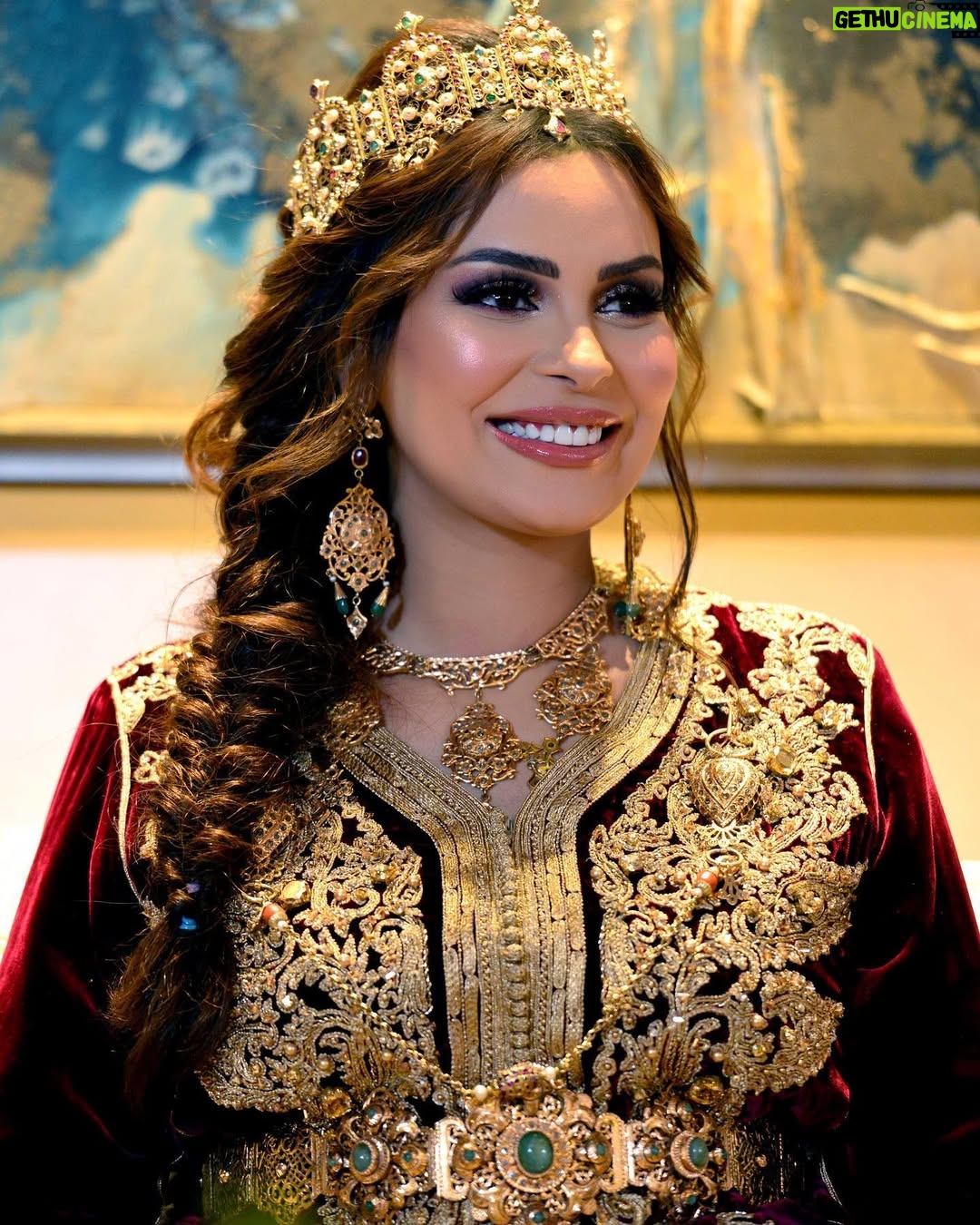 Safae Hbirkou - 152.6K Likes - Je tiens à remercier chaleureusement toutes les personnes présentes, ainsi que tout mes merveilleux prestataires qui ont contribué à la réussite de mon événement. @negafa_dar_benjelloun @amandetmieltraiteur
@labophotobrahim @betty_s_house_team
@hind_lamtiri @orchestrezouhiradha @haj_abdelouahed_bola_bola @lailabenjelloun @karim_art_events @ghitaboukrimmakeup