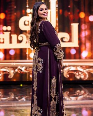 Safae Hbirkou Instagram - البرايم الربع نهائي من برنامج لالة لعروسة بدا يا أحلى متابعين على القناة الأولى ❤️ Ma styliste de l’émission @fatim.filali.idrissi.official 
Ma coiffeuse d’amour  @betty.hairstylist 
Crédit by @naamane.photography