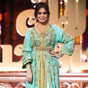 Safae Hbirkou Instagram - شكون كيتفرج فالبرايم الأول من لآلة العروسة 👰🏻❤️
Caftan : @fatim.filali.idrissi.official
Hair : @betty.hairstylist  Photo : @naamane.photography