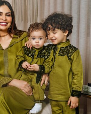 Safae Hbirkou Instagram - الحيبان ديالي 😆 كيف غادين مع سيدنا رمضان ؟ و  كيف جاكم اللوك مع الكبيدات ديالي ؟  لبيساتنا من عند @darmaalem