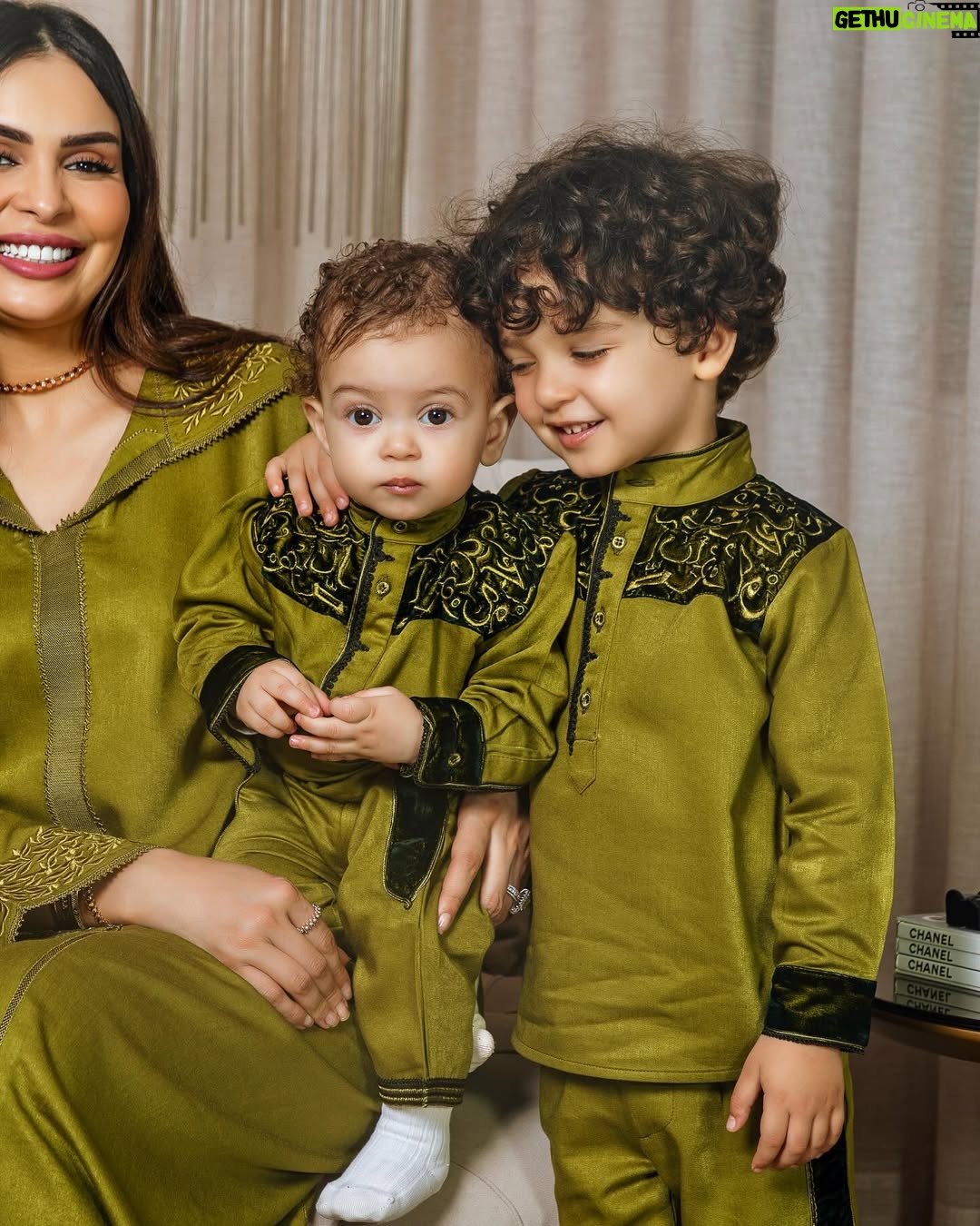 Safae Hbirkou - 204.9K Likes - الحيبان ديالي 😆 كيف غادين مع سيدنا رمضان ؟ و كيف جاكم اللوك مع الكبيدات ديالي ؟ لبيساتنا من عند @darmaalem