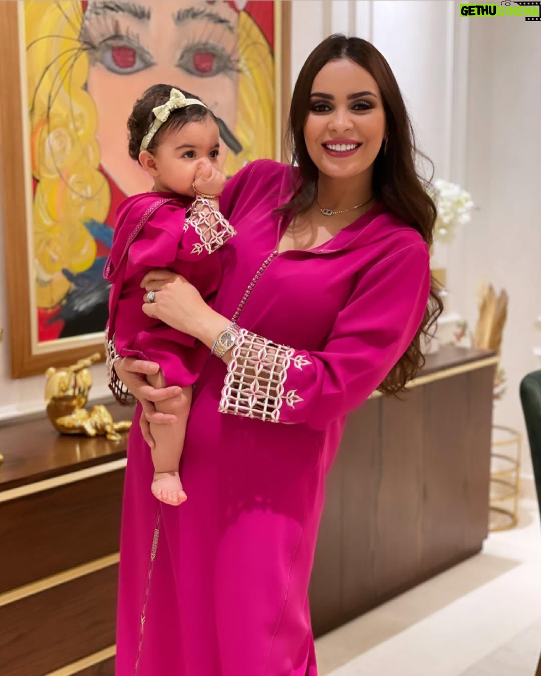 Safae Hbirkou - 148.2K Likes - نليا لحبيبة 💕 Jelabas @seklafihaute_couture