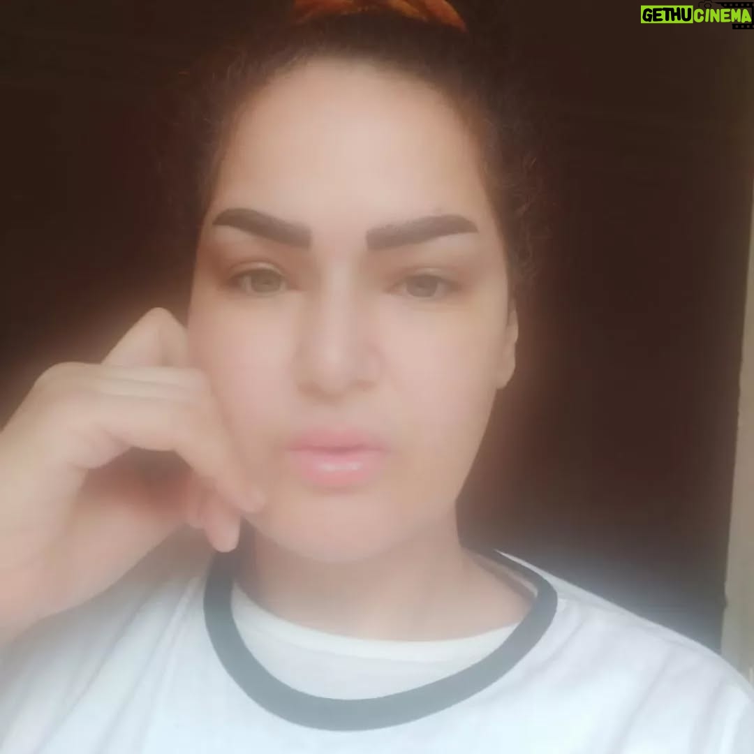 Sama El-Masry - 10.2K Likes - ليه بنصحي منفخين كده؟؟ شكلي وحش اوي...ممم