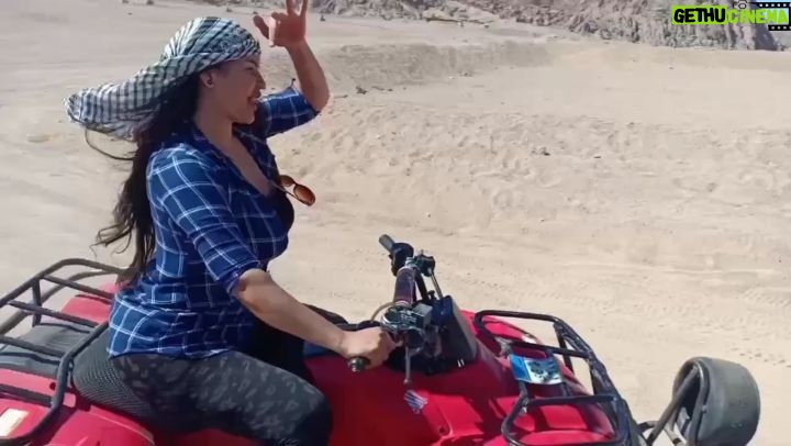 Sama El-Masry - 9.1K Likes - تقولش بازغرد في حنه ام شيماء؟؟ انا مجنونه رسمي حد يطلبلي العباسيه باه بس اقسم بالله شرم دي جنه وهيفوتكوا كتير لو ماروحتوش
الفيديو كامل علي قناتي علي اليوتيوب والرابط بتاعها هنا في الرابط وفي الاستوري
اعملوا subscripe وفعلوا زر الجرس...
وبالليل اشوفكم لايف علي لوبس لايف الساعه ٩ بالليل ورابط البرنامج في الاستوري حملوه واعملوا لي متابعه علي رقم الID بتاعي وهو 1202063
هجووووم....لووووولي