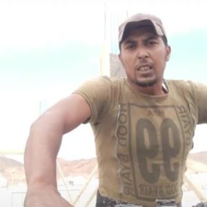 Sama El-Masry Instagram - كل اللي تاعبه البنطلون بتاعي..هو يقصد بنطلوني وانا باوزع بوكسرات في الشارع ليله راس السنه والفيديو موجود علي قناتي علي اليوتيوب والرابط بتاعها هنا في البايو وفي الاستوري واسمها:
Sama ELMasrii
اشتركوا يلا في القناه وفعلوا زر الجرس
البنطلون مجننه.....😂😂😂😂