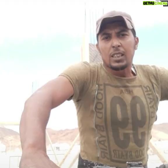 Sama El-Masry - 7.8K Likes - كل اللي تاعبه البنطلون بتاعي..هو يقصد بنطلوني وانا باوزع بوكسرات في الشارع ليله راس السنه والفيديو موجود علي قناتي علي اليوتيوب والرابط بتاعها هنا في البايو وفي الاستوري واسمها:
Sama ELMasrii
اشتركوا يلا في القناه وفعلوا زر الجرس
البنطلون مجننه.....😂😂😂😂