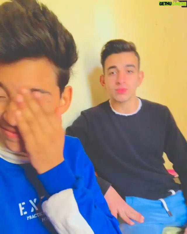 Sama El-Masry - 10.3K Likes - بيشحن بكروت فكه عشان يتفرج عليا...انا هادخل النار بطياره اقسم بالله بسبب الشباب الحلو دا😂😂😂