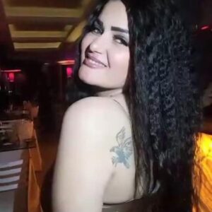 Sama El-Masry Instagram - النهارده باه اشوفكم لايف علي صفحتي علي الفيسبوك الساعه ١٠ بعد ماتش الاهلي ورابط الصفحه هنا في البايو وفي الاستوري واسمها:
Samaaelmasrii
ماتنسوش تسجلوا اعجابكم وتتابعوني
اموووت في نسر الأهلي😋😋😋