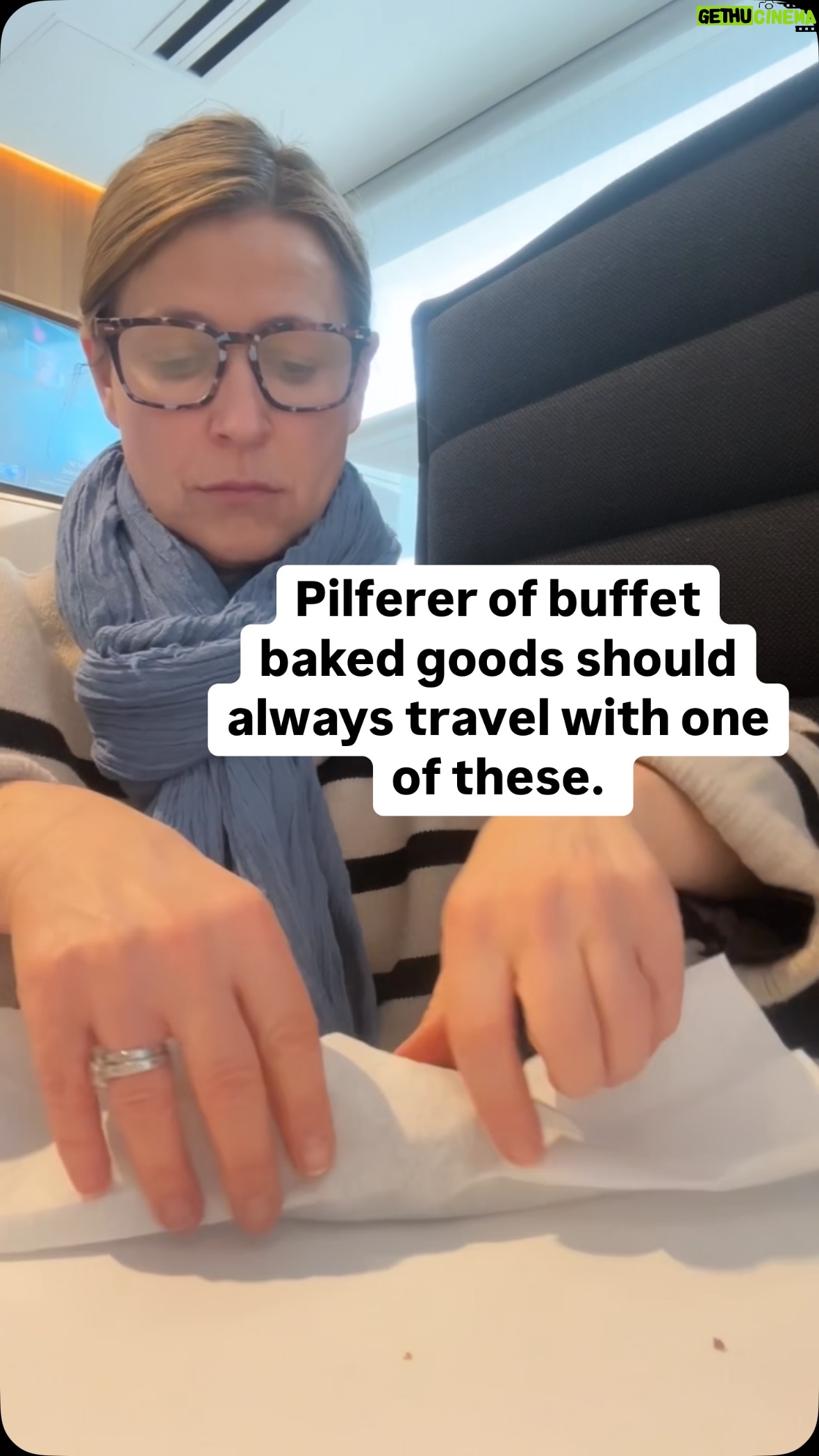 Samantha Brown - 5.2K Likes - One of my favorite travelers @rachelroams gave me this tip. Before I just wrapped my carbohydrate contraband in a napkin and called it a day. This makes it a nice secure little bundle.
What’s your favorite food to swipe at the hotel or airport lounge buffet?