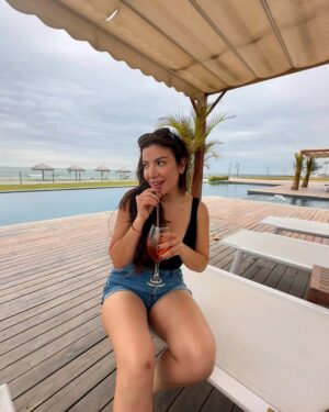 Samantha Grey Instagram - Más fotos porque así dice Benito… 

Mentalmente aquí 🫣