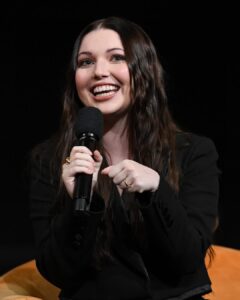 Actress Sammi Hanratty HD Photos and Wallpapers September 2025