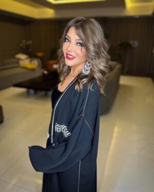 Samira Said Instagram - Ramadan Vibes 🌙

Outfit by: Fadia’s Creation
Hair by: @hamomohsen 
Makeup Artist: @amiraelmalky