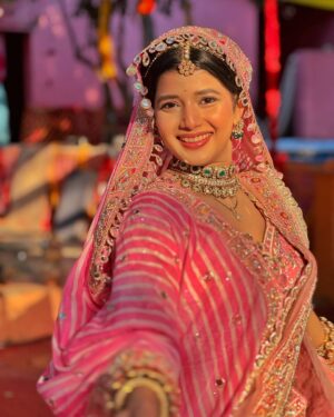 Samridhi Shukla Instagram - Waiting for my ranjha to say this to me ❤️🥹