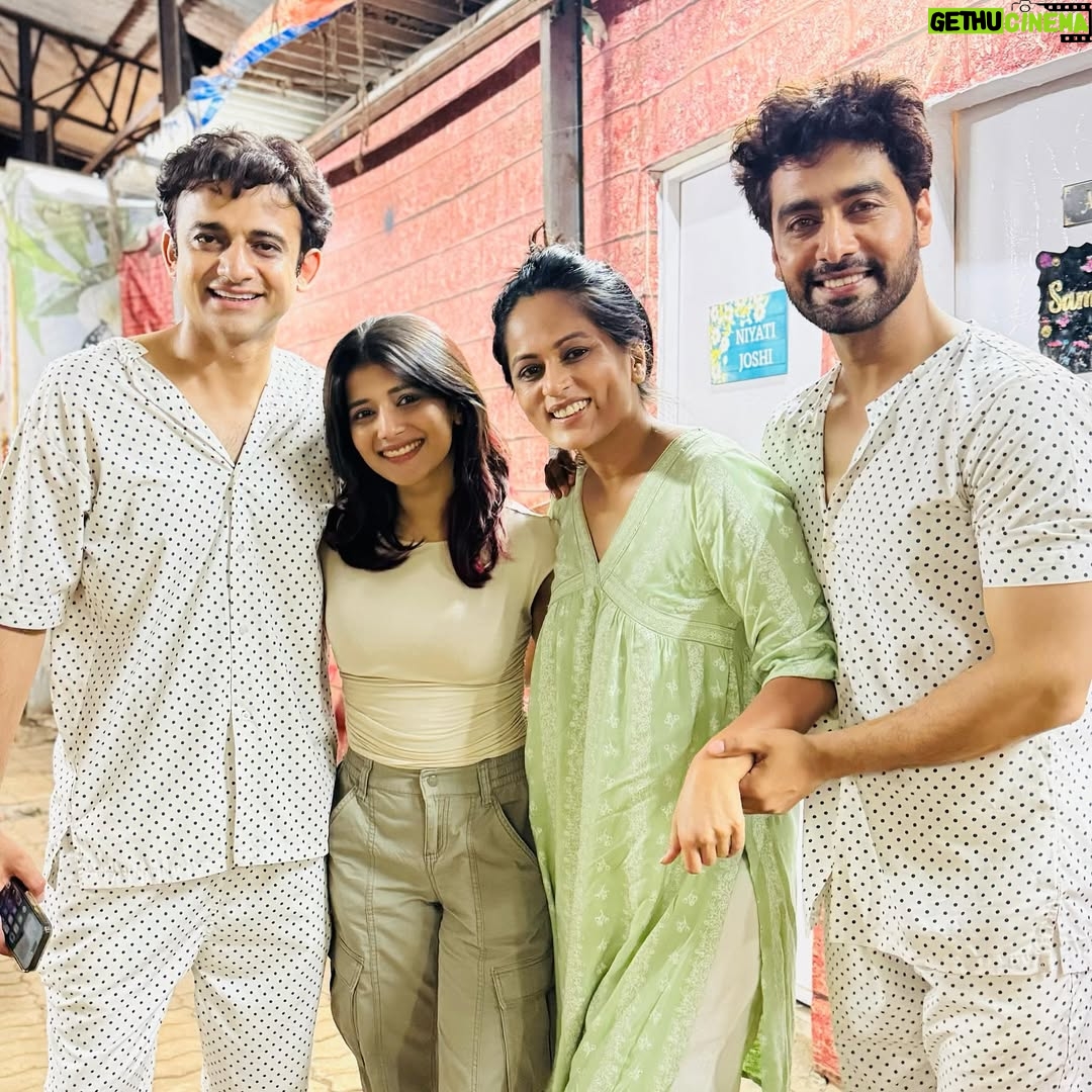 Samridhi Shukla - 176.6K Likes - Bruised battered and emotional, full feels for our very last scene with these two beautiful souls ❤️
Romit, pretty contrary to the prank I pulled on you.. you really stayed the same guy from day one till the last, you kept your positivity, smile and good work. It’s absolutely a delight watching you act, you are so natural THU THU THU 🧿 wishing bigger opportunities for you ❤️😇 
Vibhuti ji, aap kya ho? So sensitive so sensible so warm, such less time but we came so close, the way you consoled me a few times, i still get misty eyed thinking about it, aap bohot bohot pure aur pyaare ho ❤️🥺 
Grateful to have shared the screen with both of you seniors ❤️