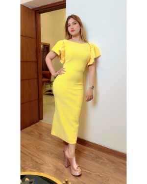 Sana Raees Khan Instagram - Sunshine girl 💛
.
.
.
.
#sanaraeeskhan #srklegal #sana #yellow #yellowlove #girlinyellow #bosswoman #confident #unstoppable #bold #lawyer #selflove #goodtimes #funtimes #enjoy #bosslady #yellowcolor #bright #style #stylish #fashion #fashionista #outfit #ootd #runway #sunshine #sunflower #heart #positivity
.
.
Makeup by: @maanyaamua
