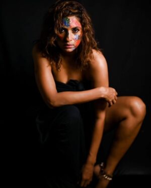Sandhya Shetty Instagram - "The soul becomes dyed with the color of its thoughts." – Marcus Aurelius

"Colors are the smiles of nature, painting our lives with joy, sorrow, love, and hope."
Enjoy every moment &Live with Happiness,passion & Authenticity ❤️

Wishing you all a very Happy Holi 🙂🌷
#sandhyashetty #nofear #actor #hindicinema #worldcinena #bollywood #wellbeing #lifestyle #indianfestival #HappyHoli #lifeisbeautiful ❤️

Photographer @aslamshaikh104
Designer @kaushikshrimanker 
HMU @ramaniya_by_apoorvaks
@makeup.by.pratiksha
Lights @mahajanswagat