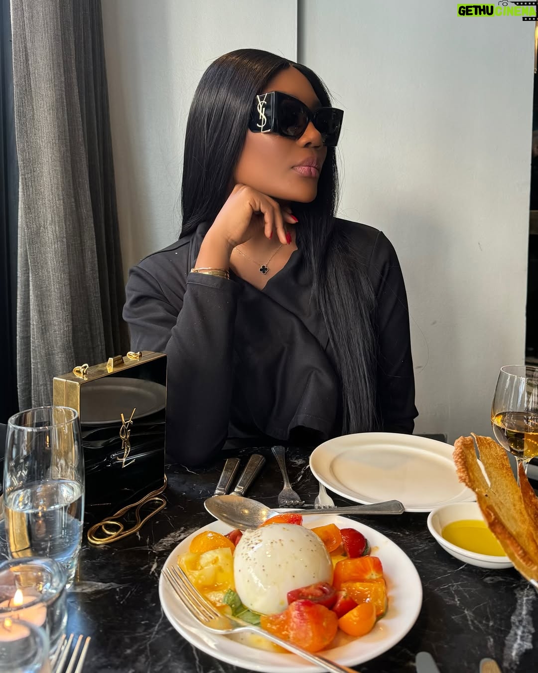 Sandra Ankobiah - 12.1K Likes - Doing me, and doing better. š¤