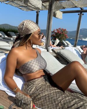 Sandra Ankobiah Instagram - Life is gucci baby 😃✌🏽

Throwback to Bodrum