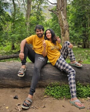 Sangeetha sai Instagram - We just lost in the Nature, but we found each other; when the person matches your energy and your dressings!🥰🫂

Love pannumbodhu kedaikkadha time ellam, after marriage one by one ah execute pannitu irukkom😅😜
@sangeethasai_offl ❤️

By the way,
அனைவருக்கும் இனிய தமிழ் புத்தாண்டு வாழ்த்துக்கள் ☺️✨️💐