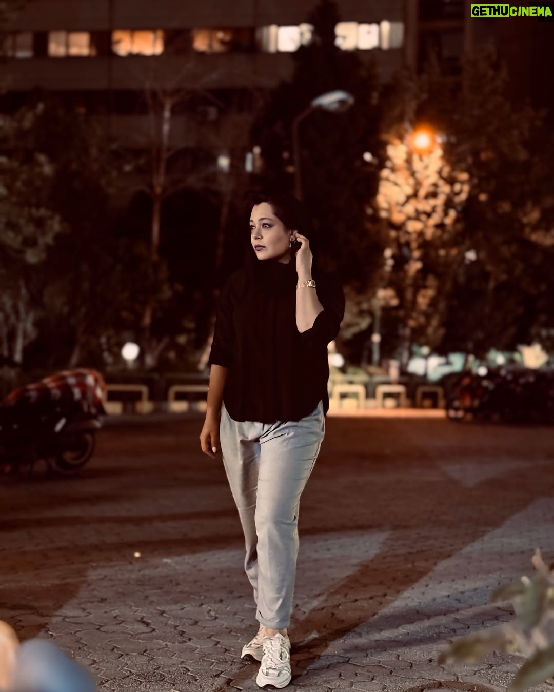Sania Salari - 21K Likes - Photo by @asalmoj73