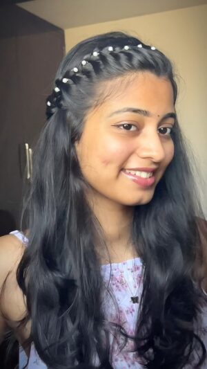 Sanjana Instagram - Comment down for link 🤍

#meeshofinds #instadaily