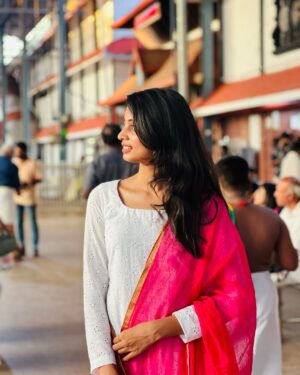 Sanjana Instagram - 🌸🪔

#guruvayoor